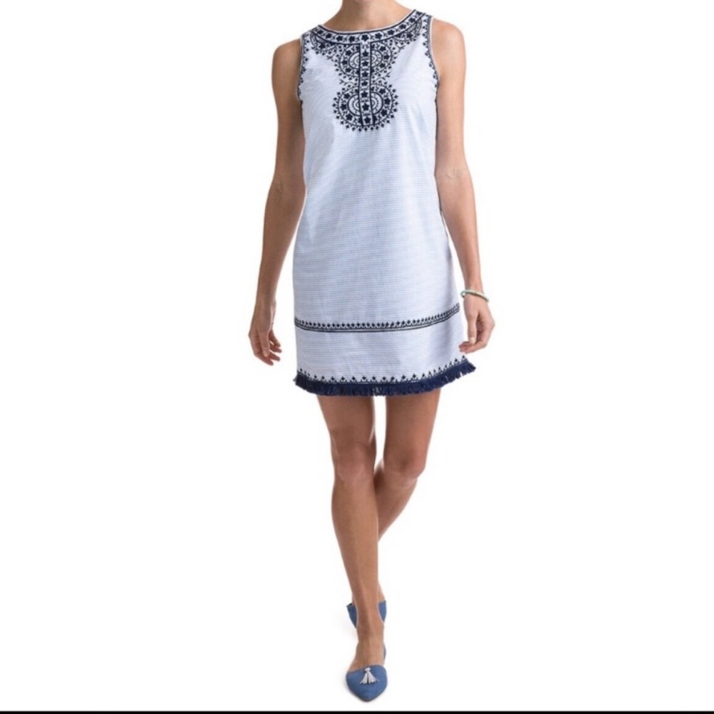 Vineyard Vines White Dress with Navy Embroidery - Picture 1 of 15